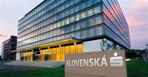 SLSP pobočka banky exteriér